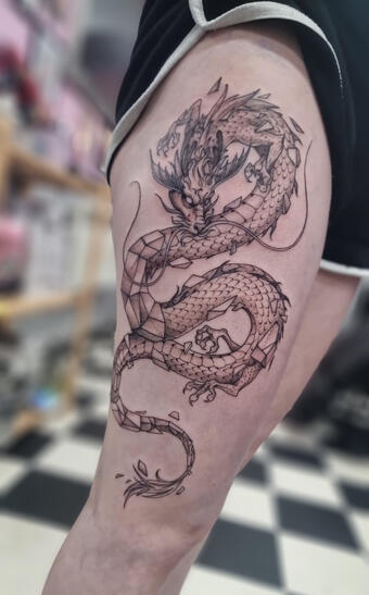 Fineline. Tattoo artist Athy, Co. Kildare. Ireland. Tattoo studio. Designs. Ideas. Blackwork. Dotwork. Cover up.