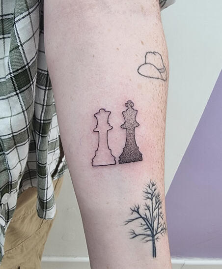 Tattoo artist Athy, Co. Kildare. Ireland. Tattoo studio. Designs. Ideas. Blackwork. Dotwork. Fineline. Cover up.